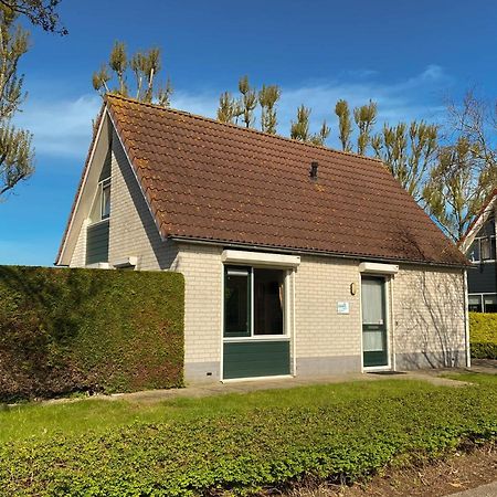 Comfortabel vakantiehuis met ruime tuin - Stern 188 Breskens Buitenkant foto