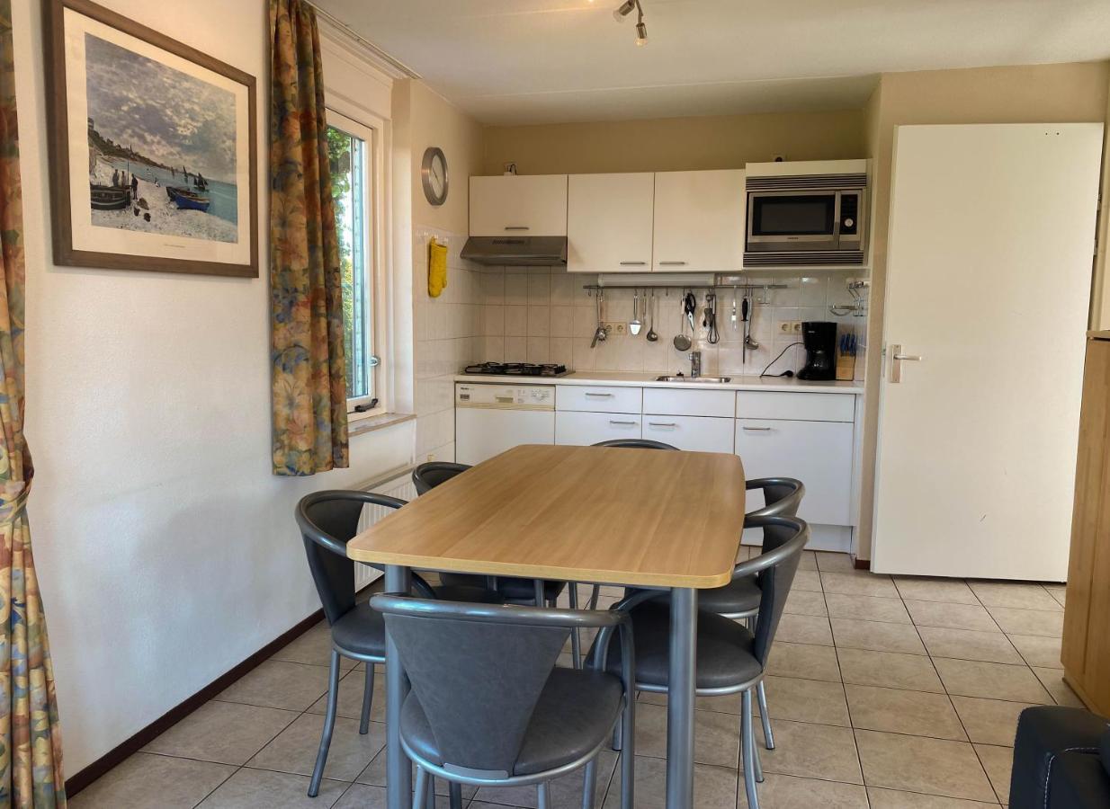 Comfortabel vakantiehuis met ruime tuin - Stern 188 Breskens Buitenkant foto
