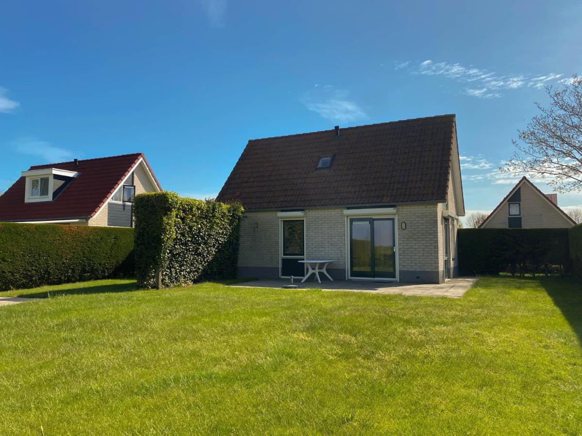 Comfortabel vakantiehuis met ruime tuin - Stern 188 Breskens Buitenkant foto